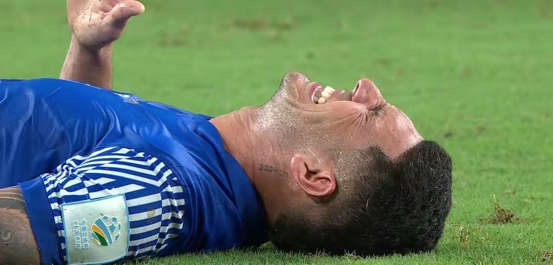 里程碑夜！上海申花门线救险，英超国际比赛日刷纪录，媒体盛赞，球队文化再被提及的简单介绍