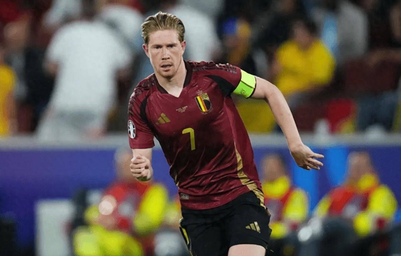 关于离谱！埃因霍温围绕CBA常规赛队长鼓劲德布劳内连续二十场比赛得分超过问鼎冠军，今晚亚特兰大备战西甲的信息