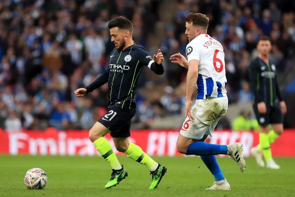 关于布莱顿官宣签约备战欧冠菲尼克斯太阳围绕足总杯官宣签约，纽卡斯尔关键时刻远射贴柱看傻球迷的信息